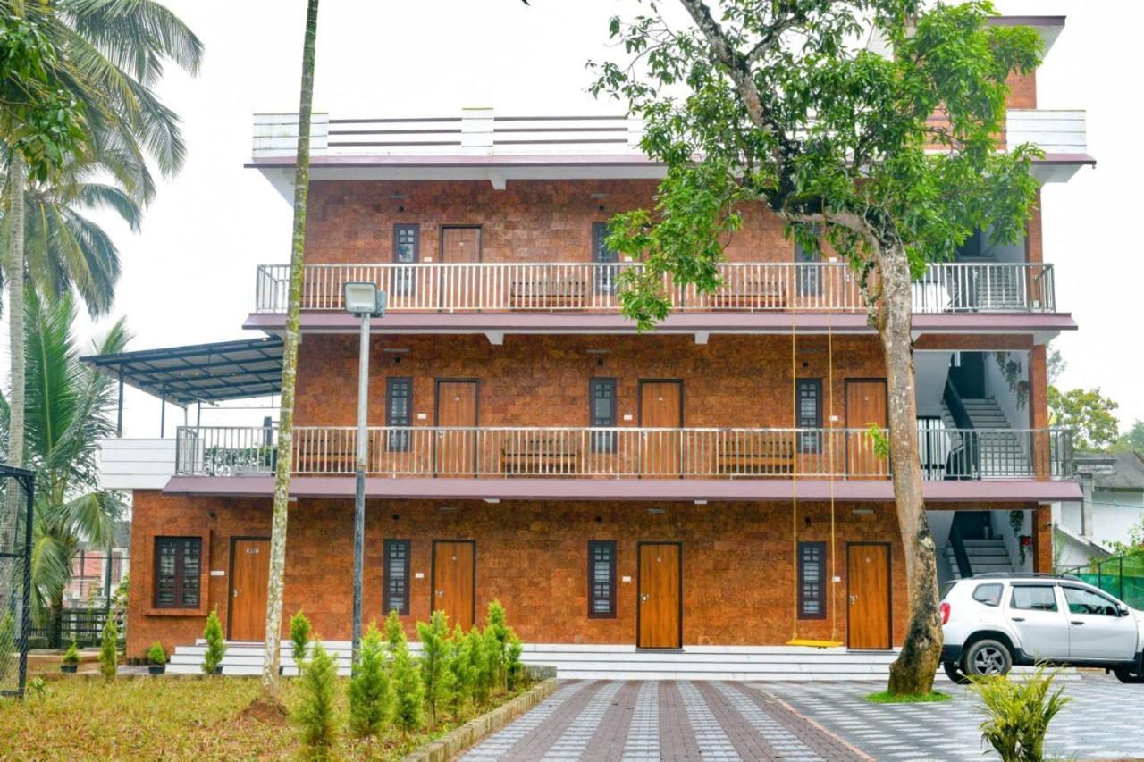 Dolphin Enclave Service Studio Apartments Kalpatta Exteriér fotografie